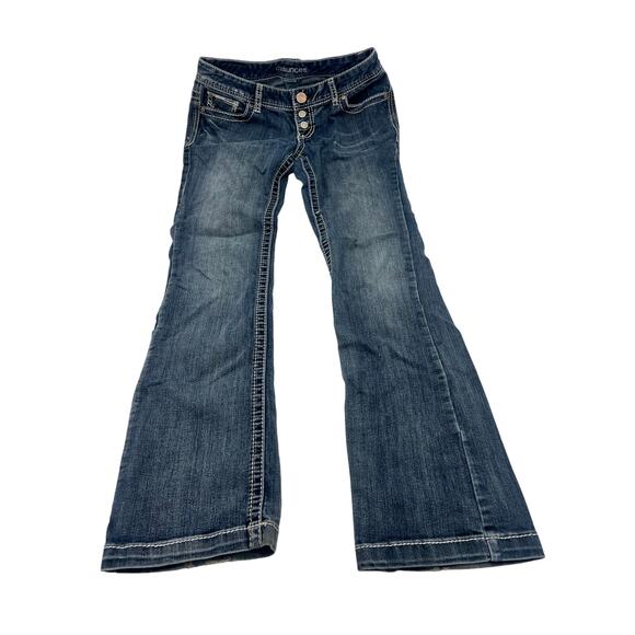 Maurices Boot Cut Buttonfly Jeans Size 3/4 - Picture 1 of 11